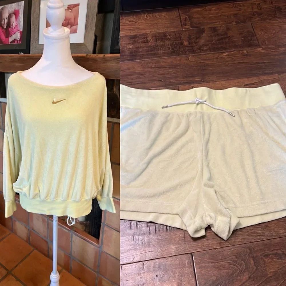 Nike Center Swoop Pale Yellow Terrycloth Slouchy Two-Piece Shorts Set, XL/XXL!